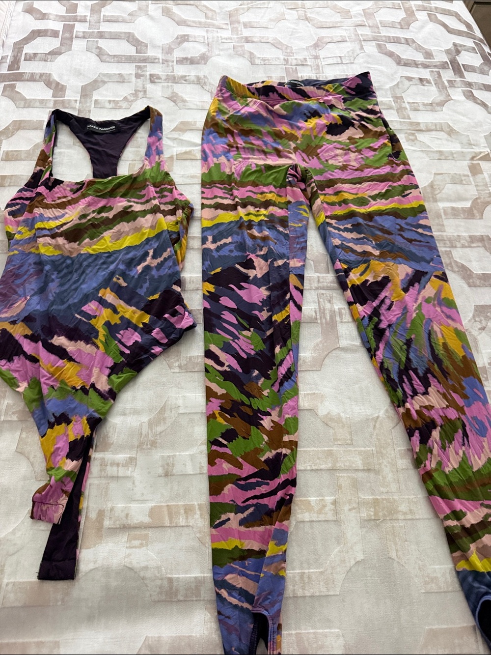 naked wardrobe Multicolor Abstract Print Leggings & Bodysuit Set